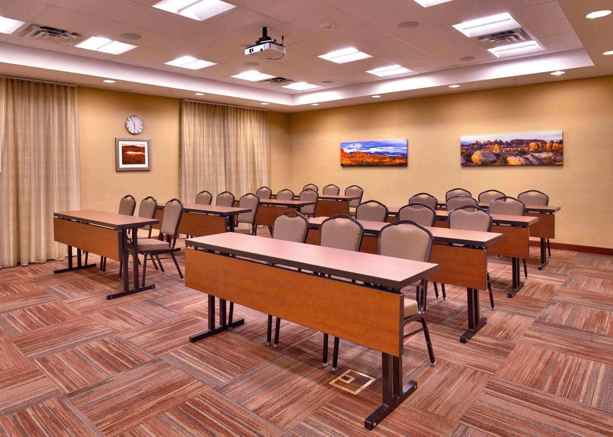 Fairfield Inn & Suites By Marriott Moab Dış mekan fotoğraf